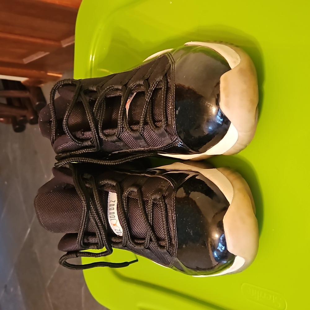 Size 13 medium high air jordans